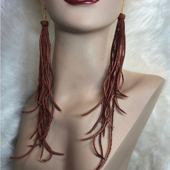 Look 👀 Stevie Nicks Inspired Jewels - Picture 7 of 16